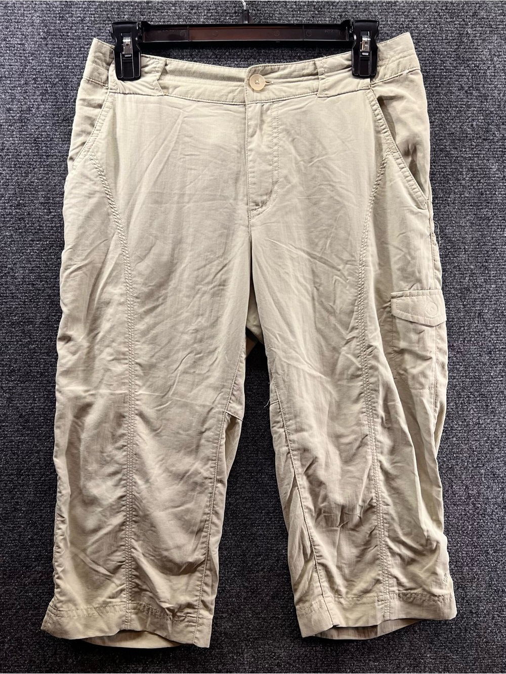 Columbia Pants Womens 8 Beige Nylon Hiking Capri Cargo Nature Outdoor Gorpcore
